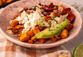 Ballaststoffreicher Süßkartoffelsalat | © SONNENTOR